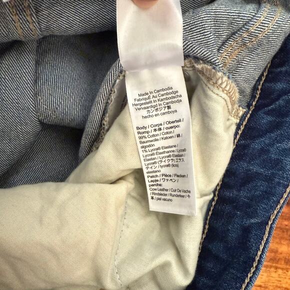 NWOT J. Crew Slim Boyfriend Jean Size 32T - Picture 4 of 4